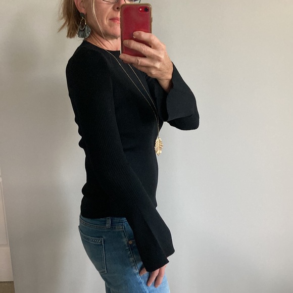 Black Flare Sleeve Ribbed Knit Top - Picture 3 of 8